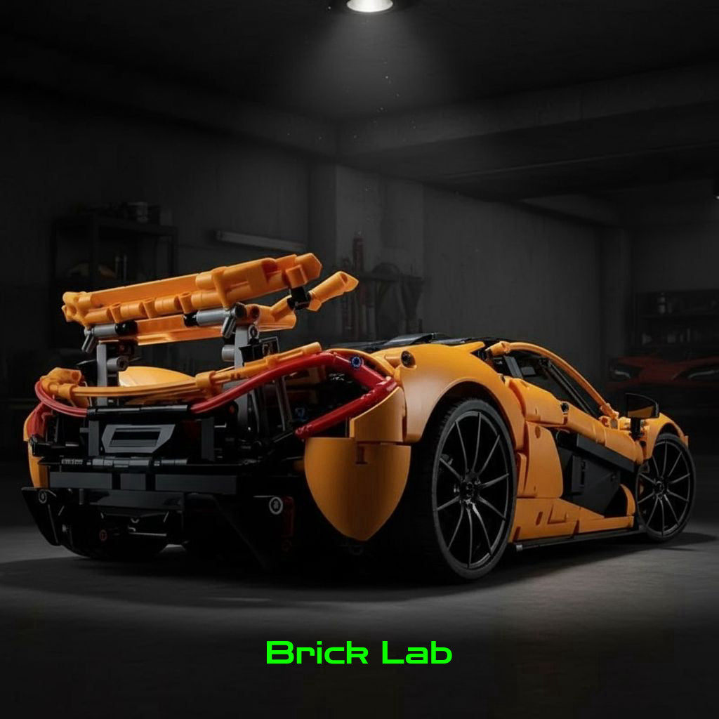 McLaren P1 com vista diagonal traseira